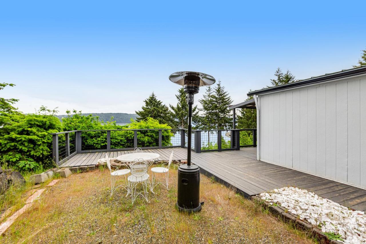 Hoodsport Hideaway Villa Exterior photo